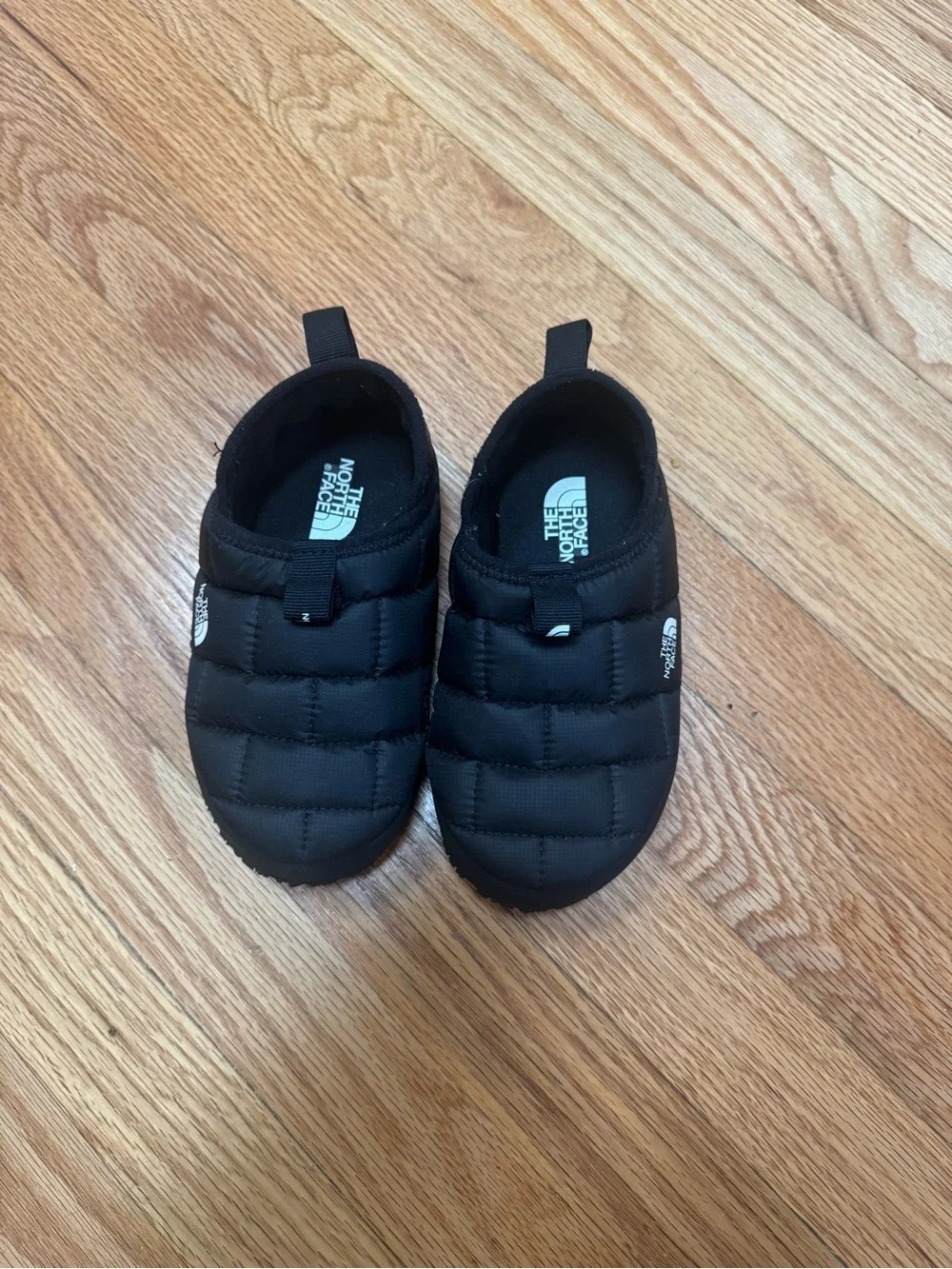 The North Face Kids Black Quilted Slip-On Slippers